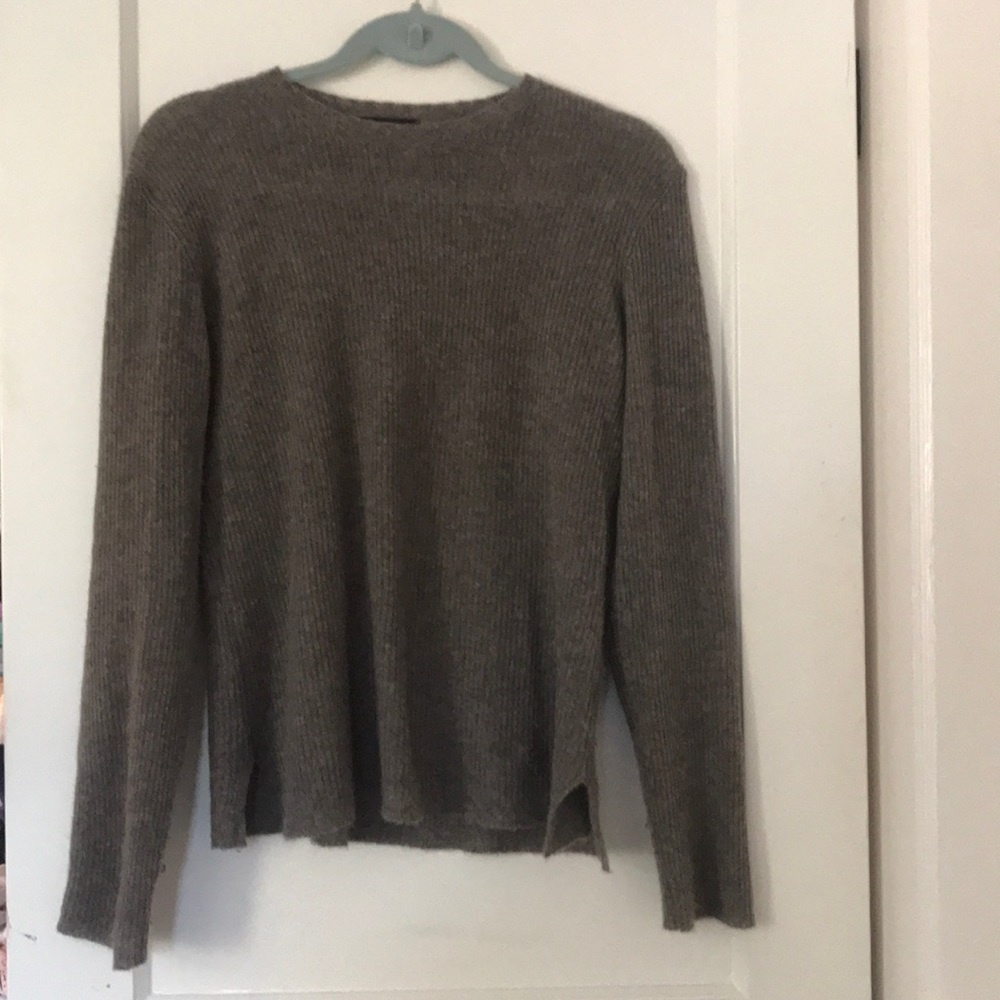 Cashmere sweater